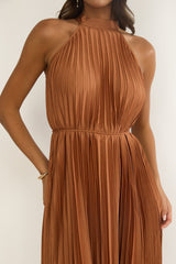 Sharaya Pleated Midi Dress Mocha