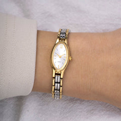 Naomi Two-Tone